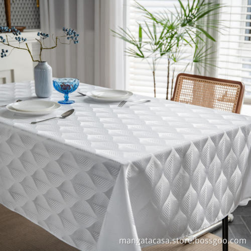 Jacquard Tablecloth with leaf pattern